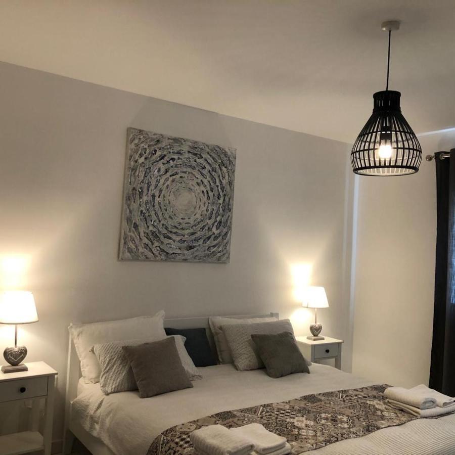 Brand New Apartment 2 Mins From Seafront 圣保罗湾城 外观 照片